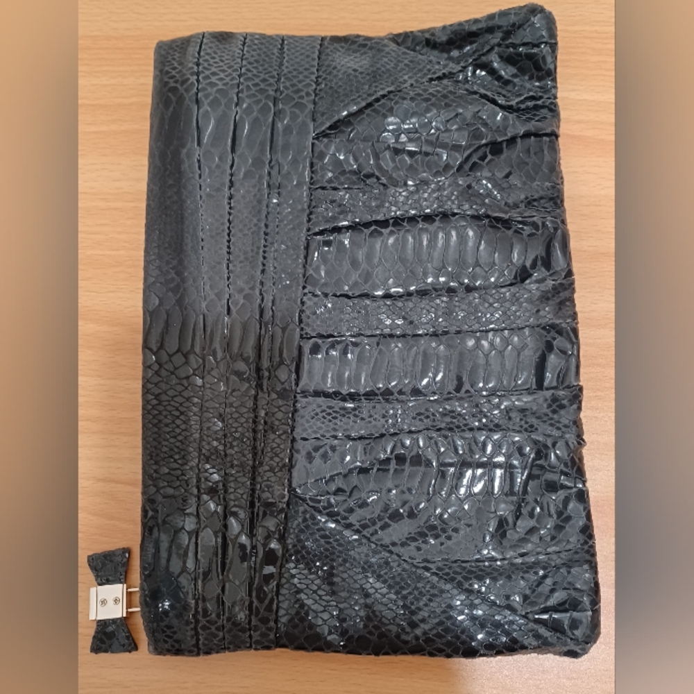 LIZ CLAIBORNE Leather Chic Smoky Gray Snakeskin Clutch